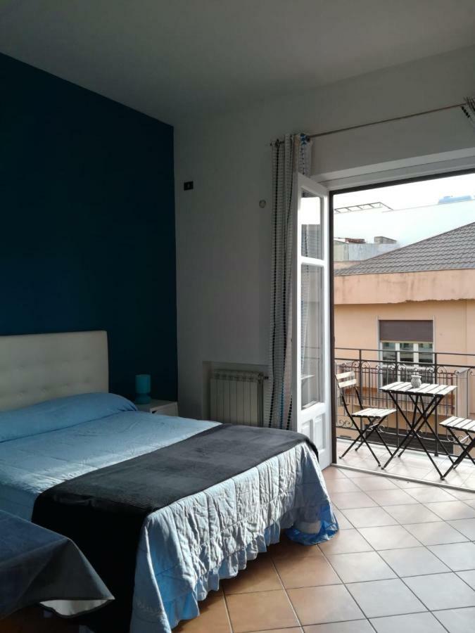Apartment In The Center Terrasini Exterior foto